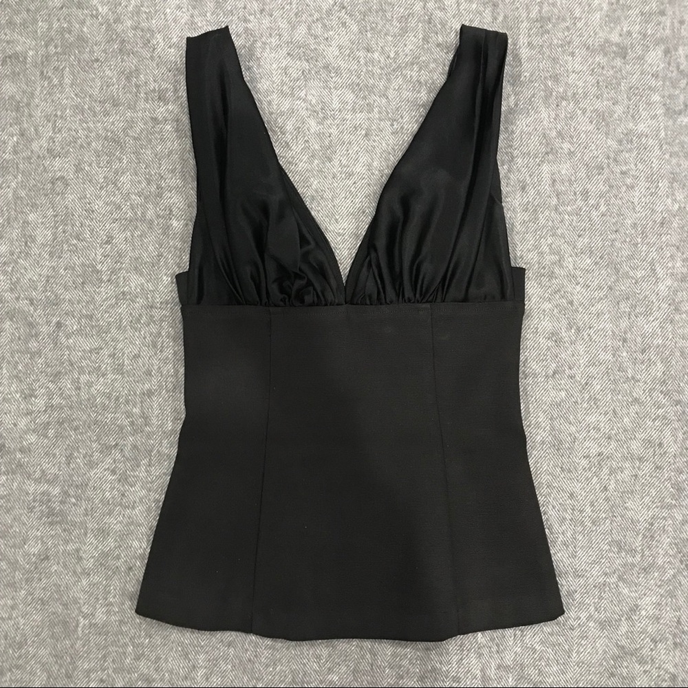 Maria Bianca Nero Double V Top